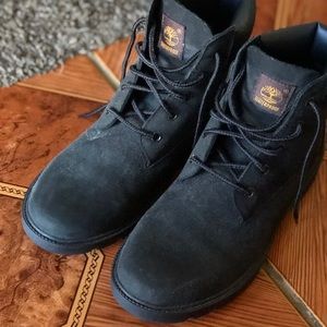 Black timberland boots